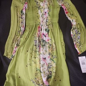 Dress new with tags Sunny Leigh size Small